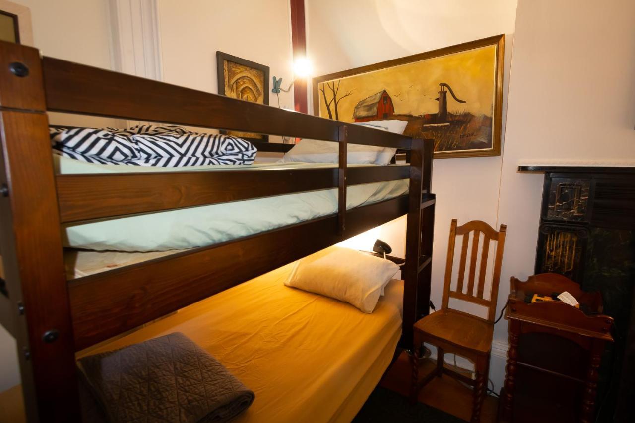 Pring Guesthouse Хамилтън Екстериор снимка