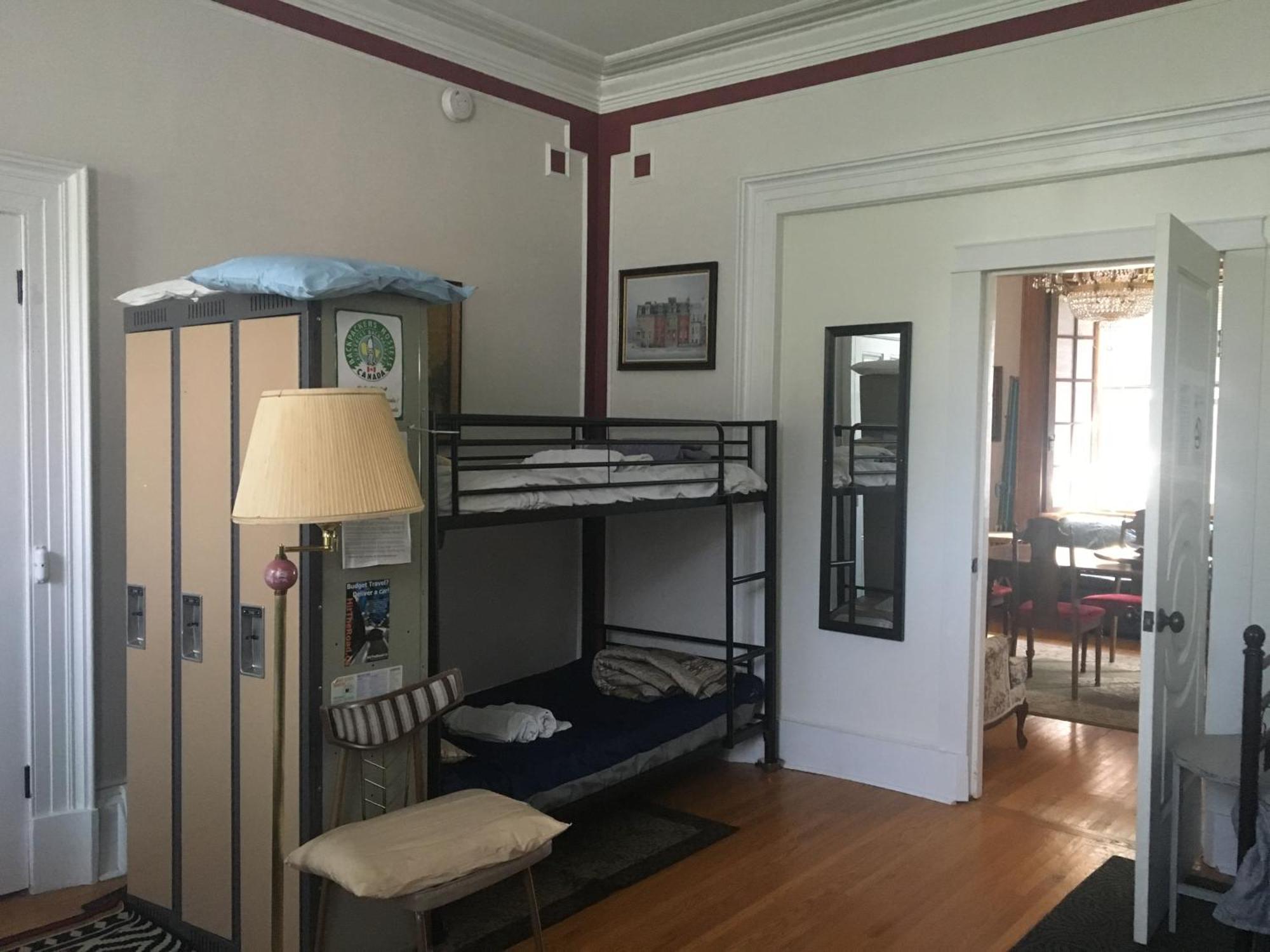 Pring Guesthouse Хамилтън Екстериор снимка