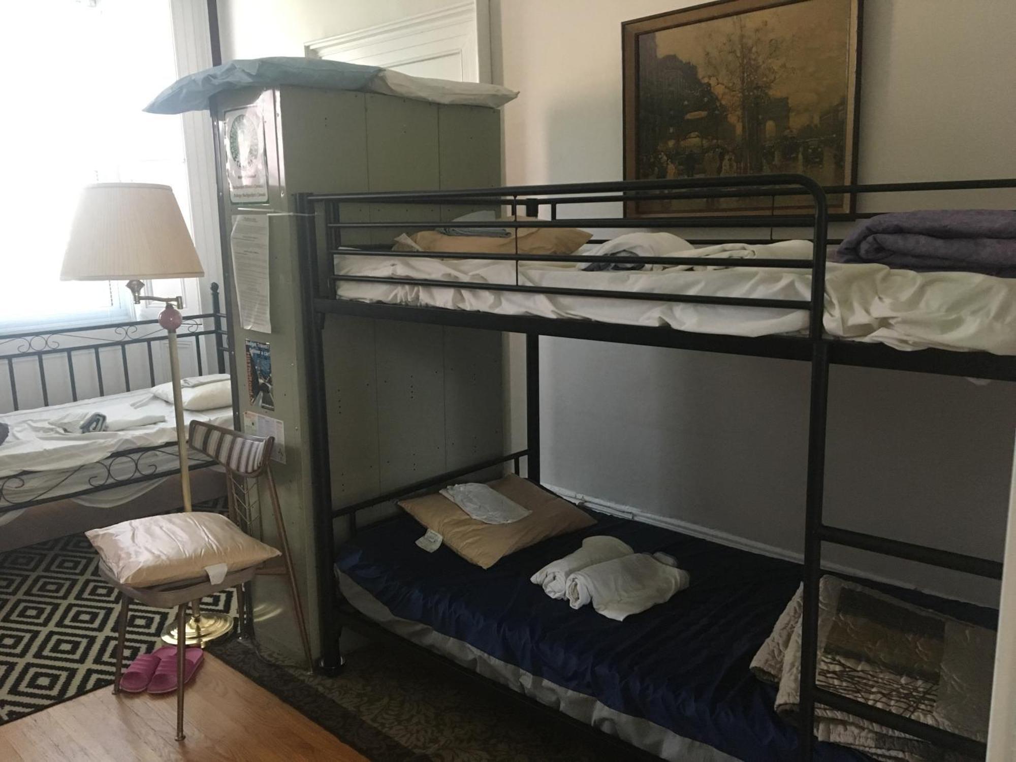 Pring Guesthouse Хамилтън Екстериор снимка