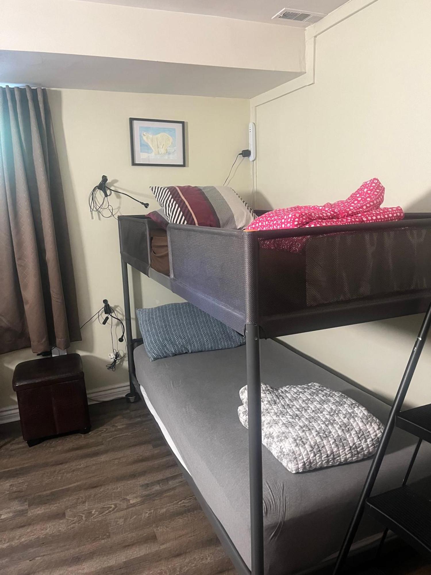 Pring Guesthouse Хамилтън Екстериор снимка