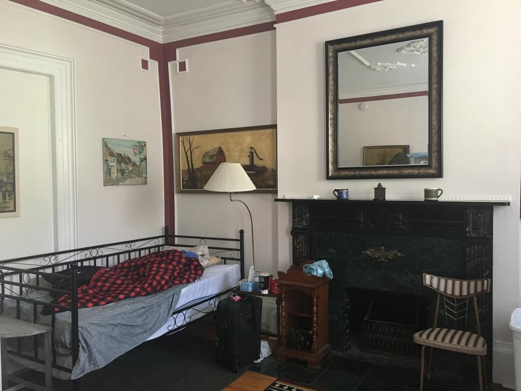 Pring Guesthouse Хамилтън Екстериор снимка