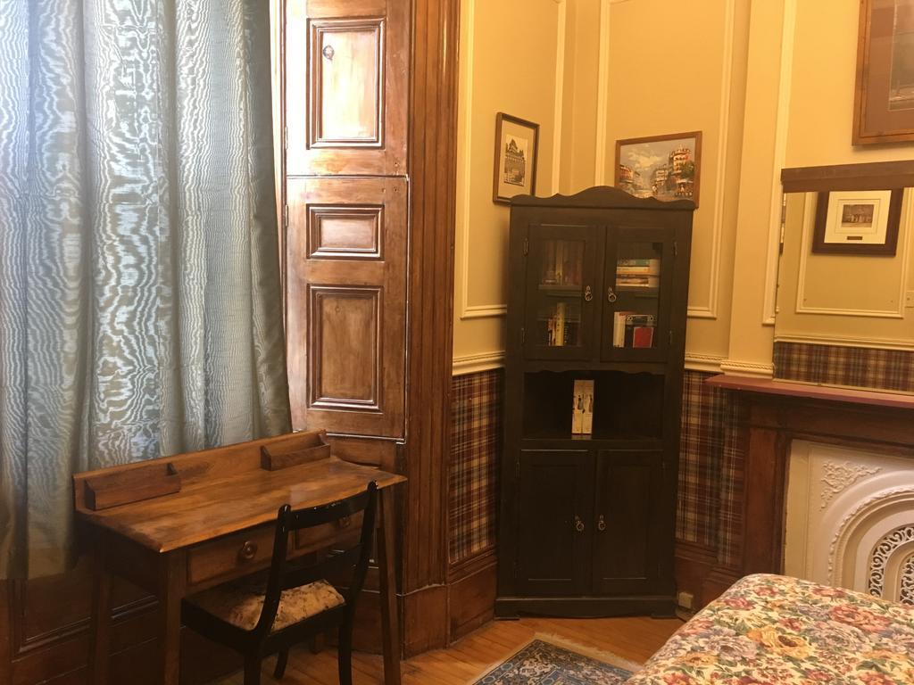 Pring Guesthouse Хамилтън Екстериор снимка