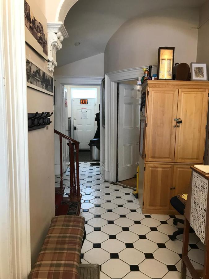 Pring Guesthouse Хамилтън Екстериор снимка